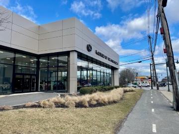 Lexus of Watertown dealership image 1