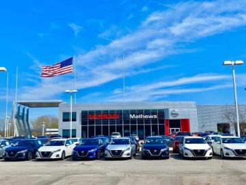 Mathews Nissan dealership image 1