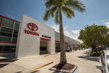 AutoNation Toyota Weston Dealership in Davie, FL - CARFAX