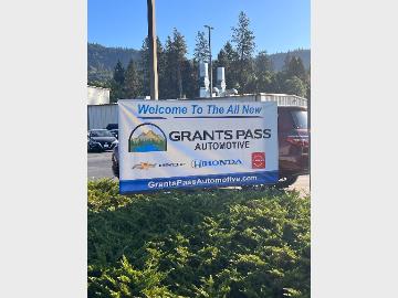 Grants Pass Automotive Dealership, OR | CARFAX