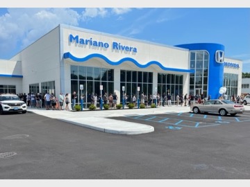 Mariano Rivera Honda dealership image 1