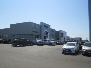 Minot Automotive Company dealership image 1
