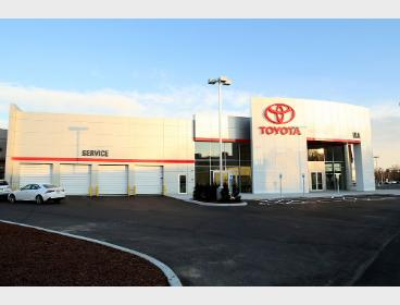 Ira Toyota of Danvers Dealership in Danvers, MA - CARFAX