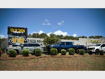 Golden Motors dealership image 1