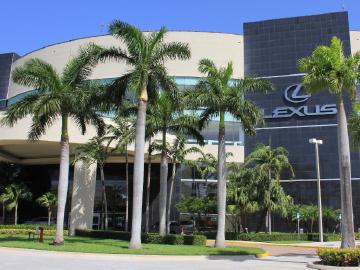 Lexus of West Kendall dealership image 1