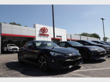 Lou Fusz Toyota Dealership in Saint Louis, MO - CARFAX